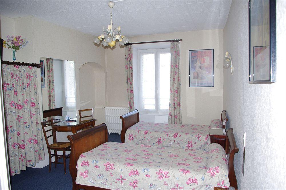Hotel De La Paix 里摩日 外观 照片