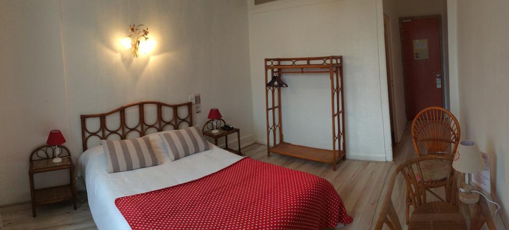 Hotel De La Paix 里摩日 客房 照片